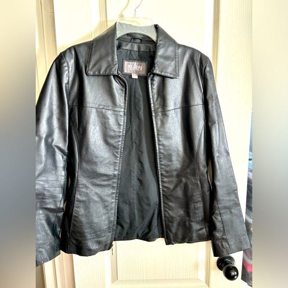 Wilson’s leather. Size‎ small. Vintage cropped jacket. Very good condition. - Picture 1 of 7